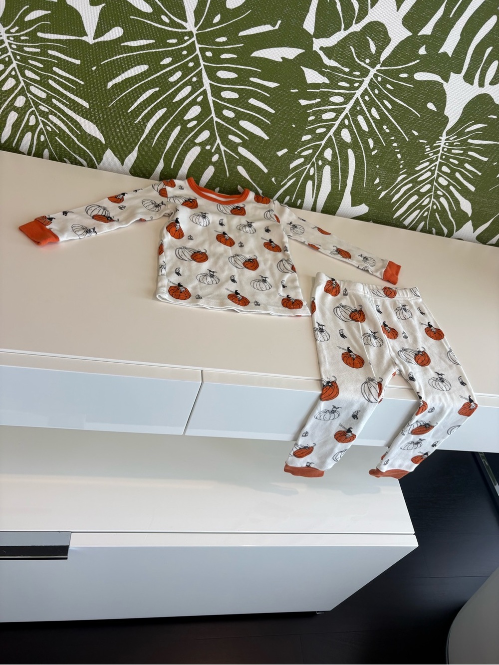 Kids Pumpkin Print Pajama Set - White and Orange🎃
